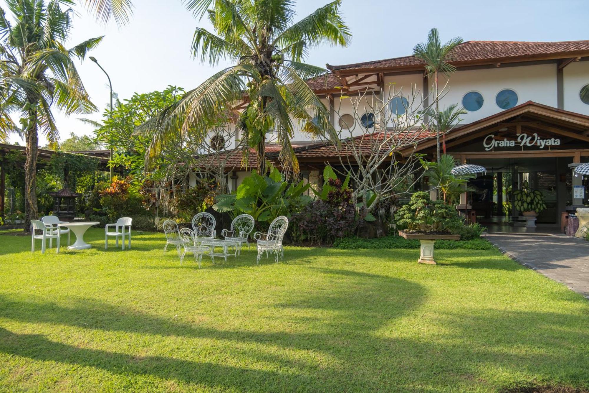 Graha Wiyata Hotel Tanah Lot Exterior foto