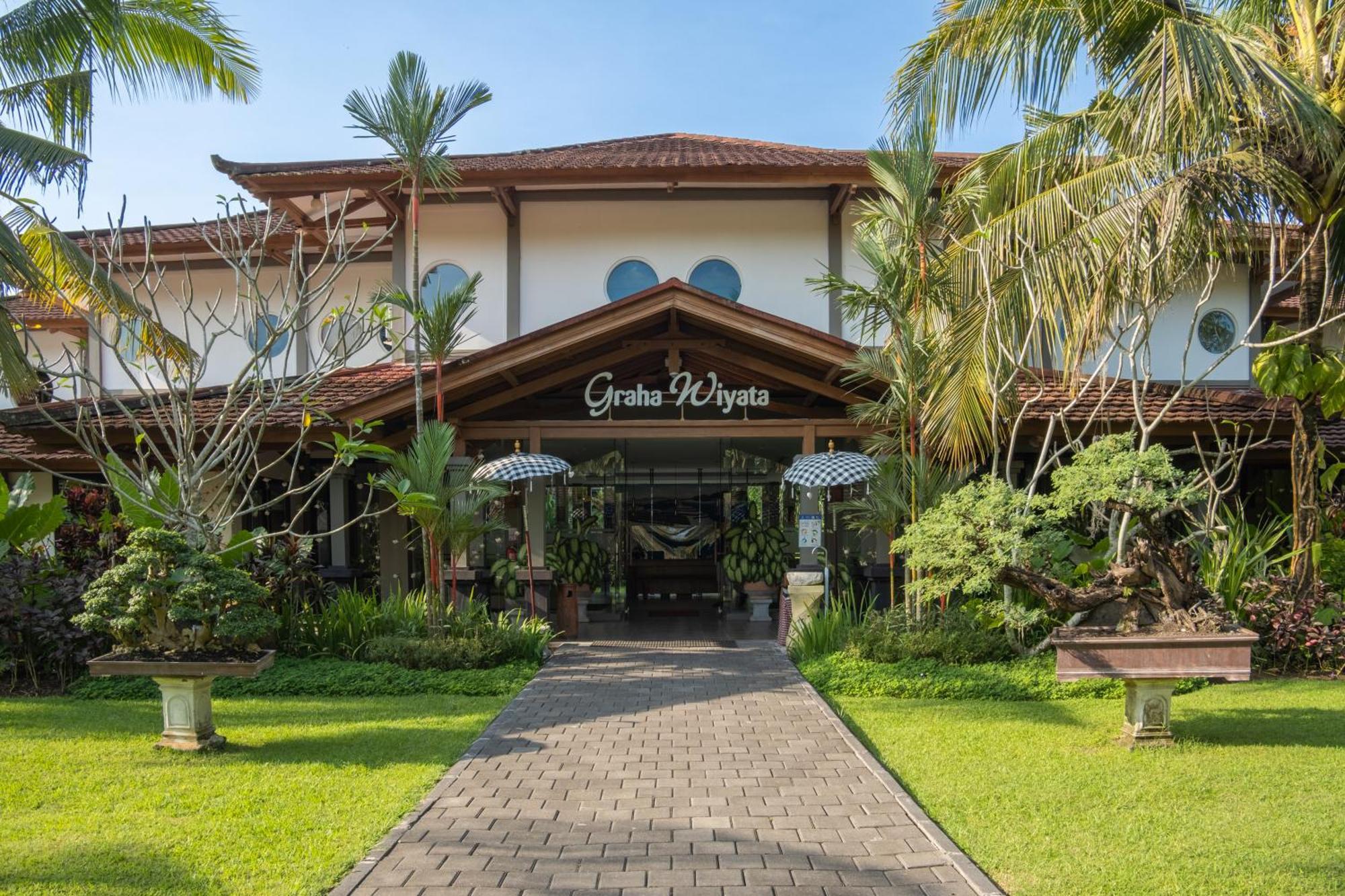 Graha Wiyata Hotel Tanah Lot Exterior foto